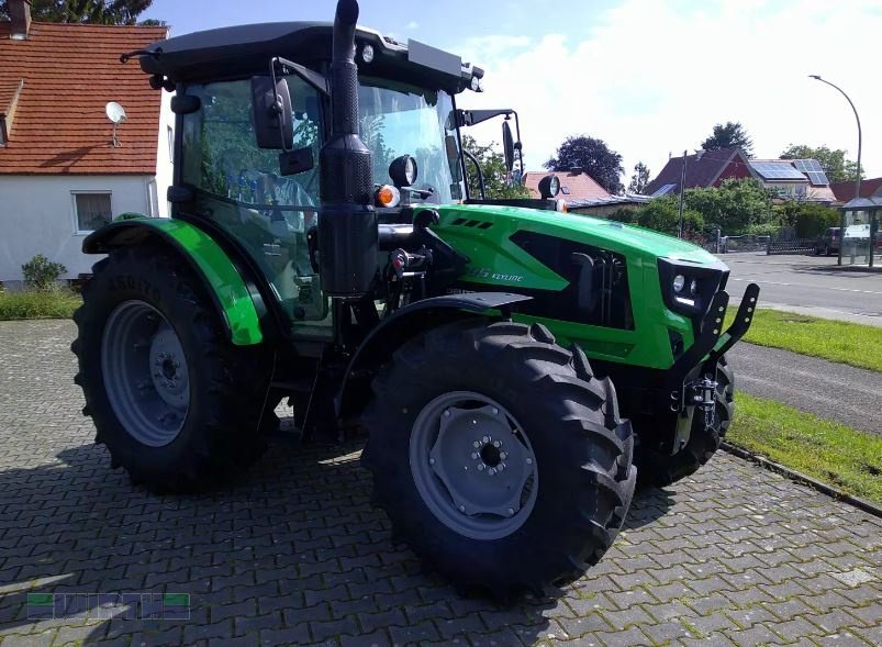 Traktor des Typs Deutz-Fahr 5095 GS KEYLINE Komfortkabine mit Beifahrersitz, Lastschaltgetriebe 40/40 Gang, Neumaschine in Buchdorf (Bild 4)