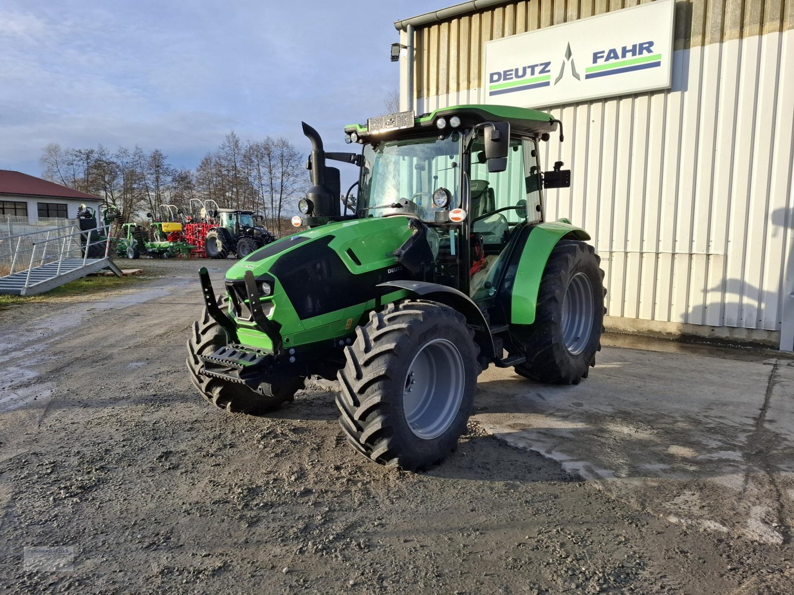 Traktor of the type Deutz-Fahr 5095 GS, Gebrauchtmaschine in Unterdietfurt (Picture 3)