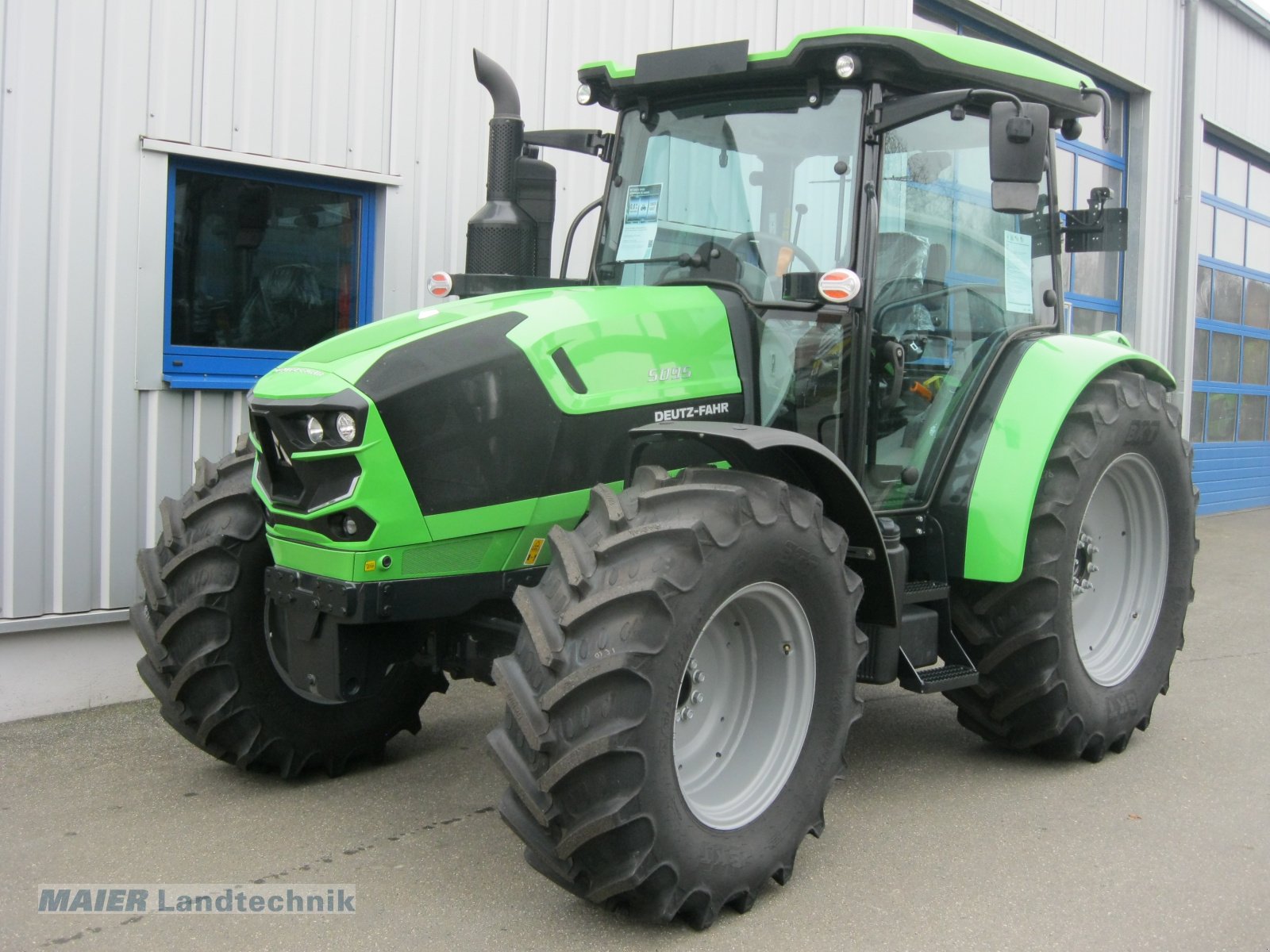 Traktor типа Deutz-Fahr 5095 GS, Neumaschine в Dieterskirchen (Фотография 2)