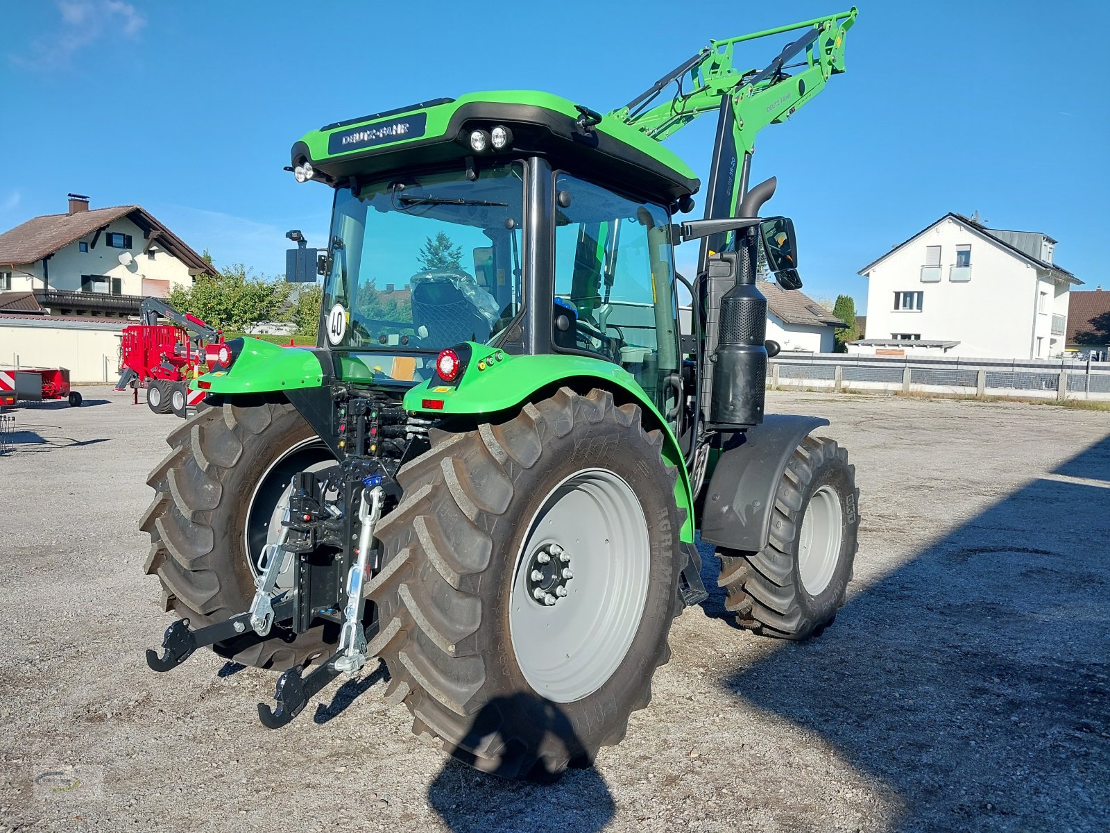 Traktor типа Deutz-Fahr 5100 Abverkaufspreis EM Rabatt, Neumaschine в Frontenhausen (Фотография 2)