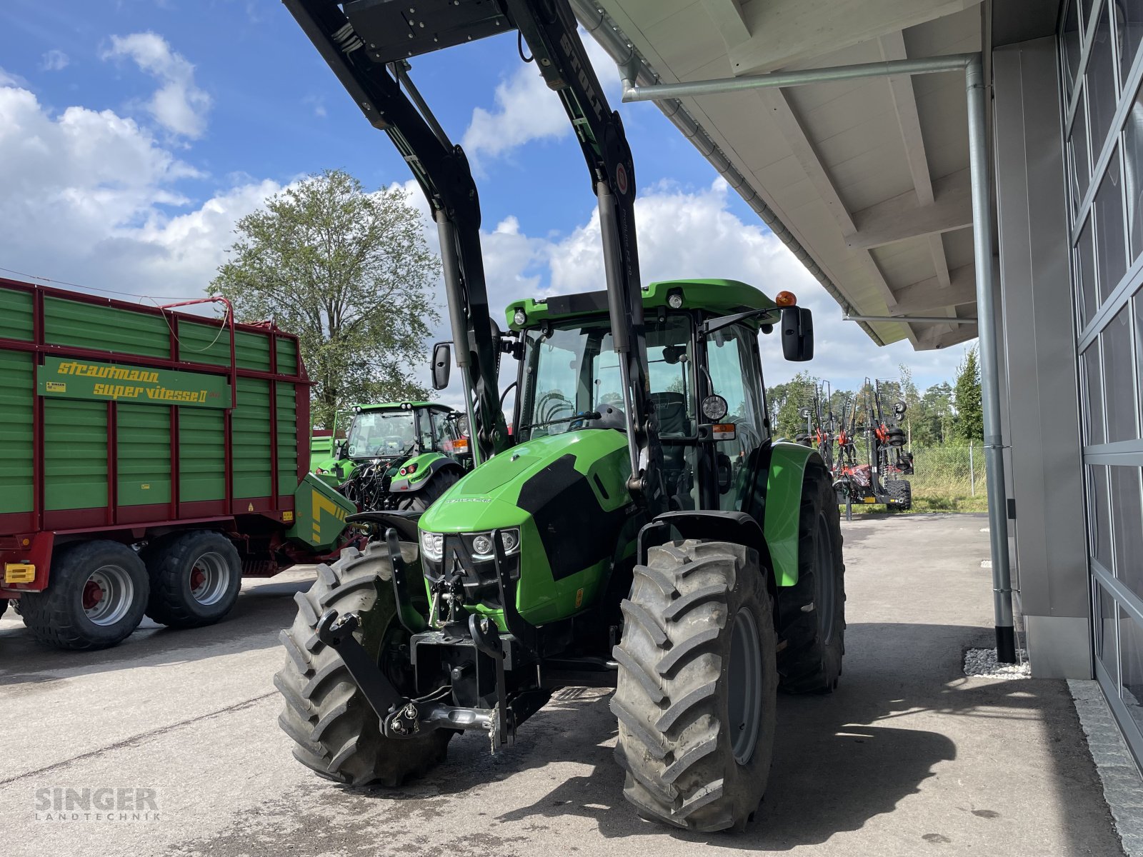 Traktor of the type Deutz-Fahr 5100 C ohne Ad-Blue, FZW FKH FL DL, Gebrauchtmaschine in Ebenhofen (Picture 9)