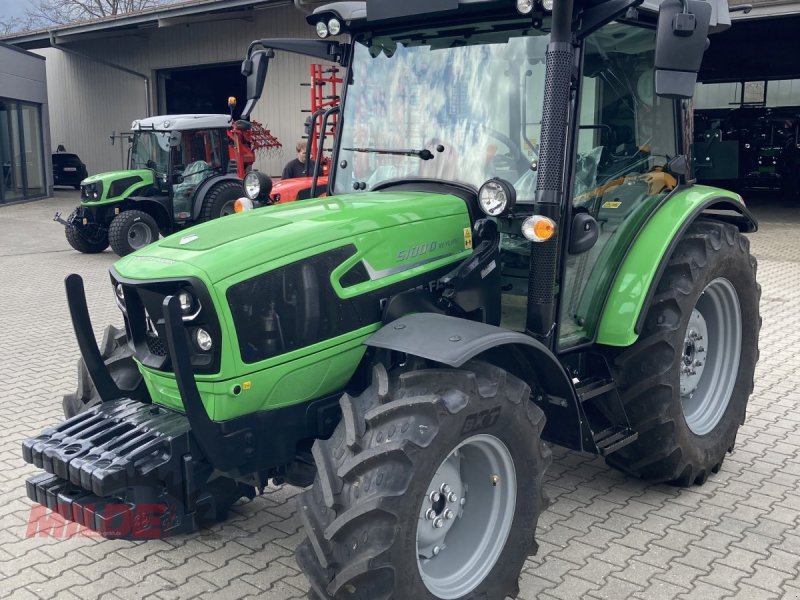 Traktor of the type Deutz-Fahr 5100 D Keyline GS, Neumaschine in Elsteraue-Bornitz (Picture 1)