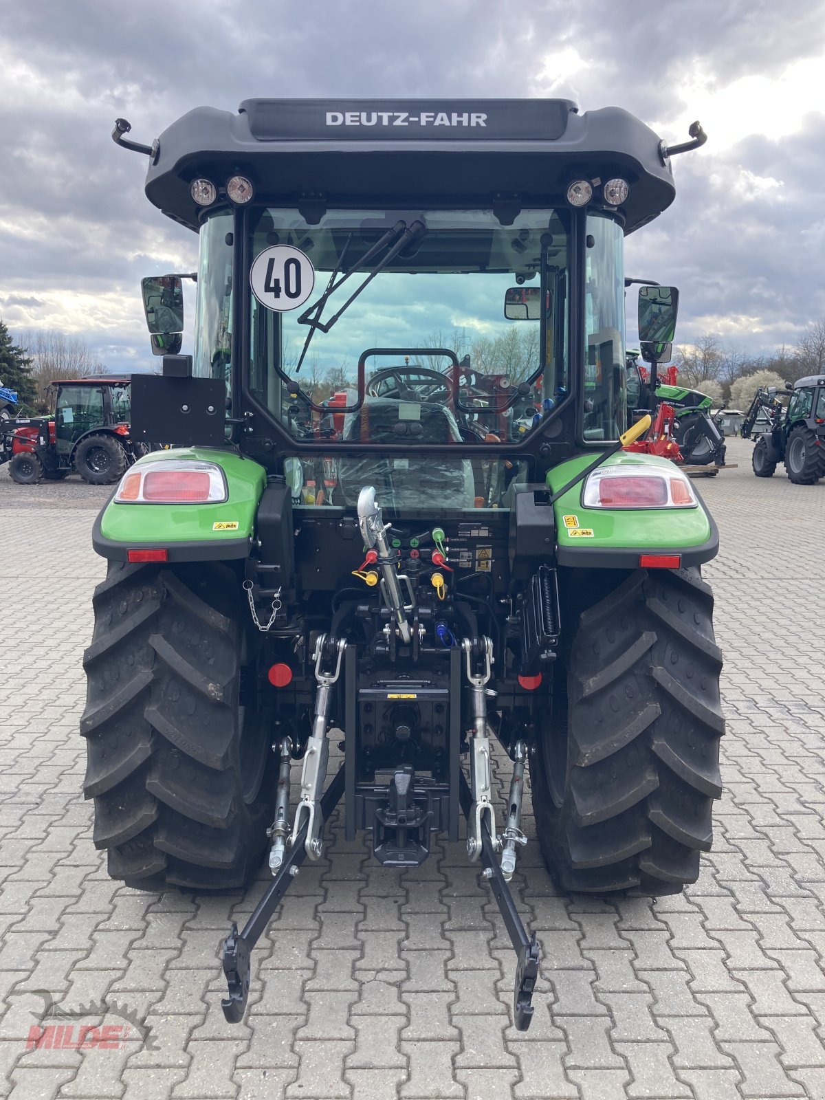 Traktor des Typs Deutz-Fahr 5100 D Keyline GS, Neumaschine in Elsteraue-Bornitz (Bild 3)