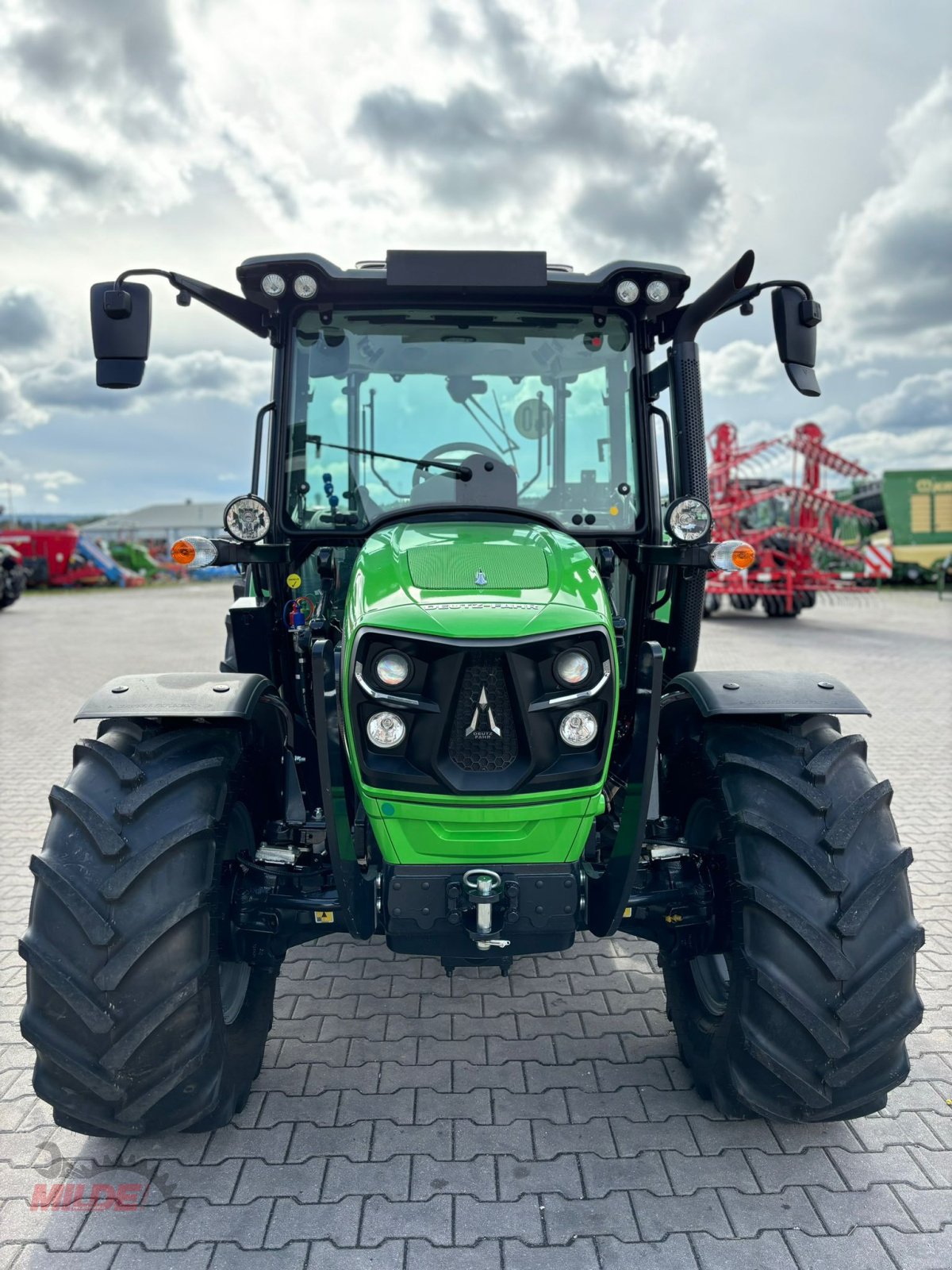 Traktor tipa Deutz-Fahr 5100 D Keyline GS, Neumaschine u Creußen (Slika 2)