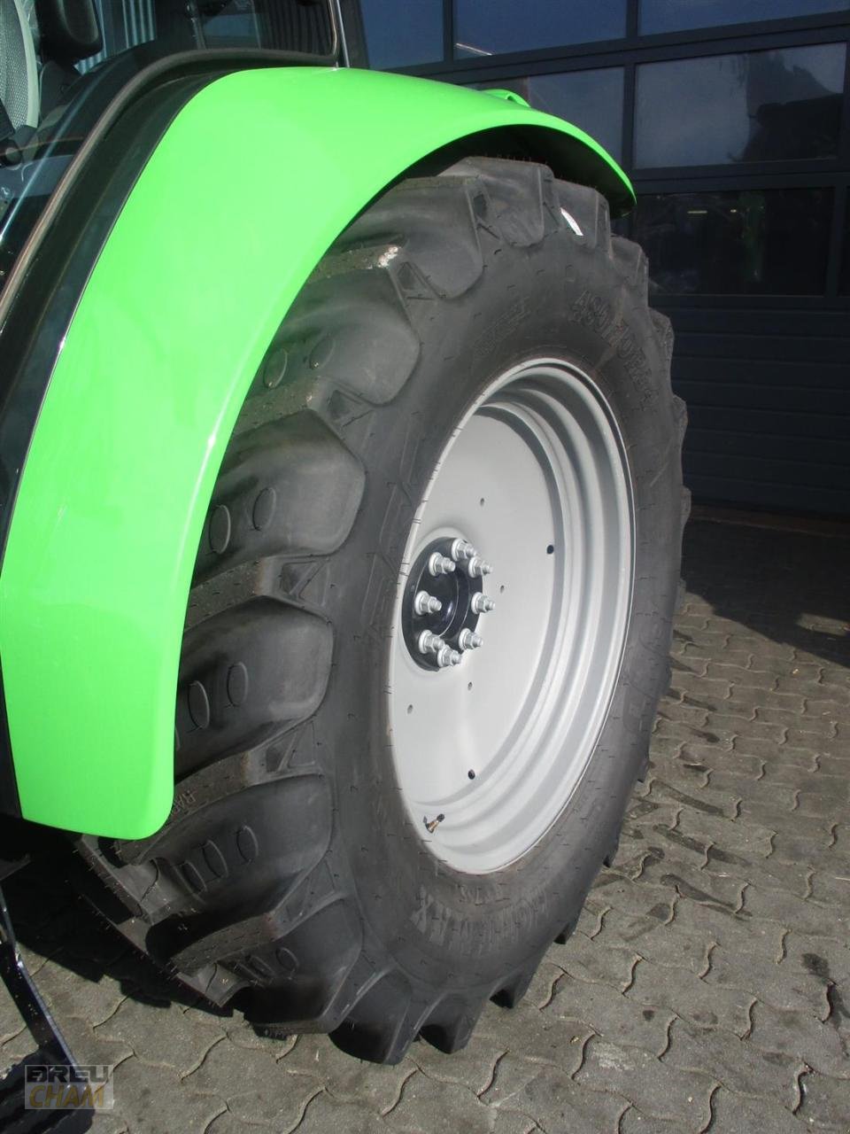 Traktor типа Deutz-Fahr 5100 GS, Neumaschine в Cham (Фотография 7)