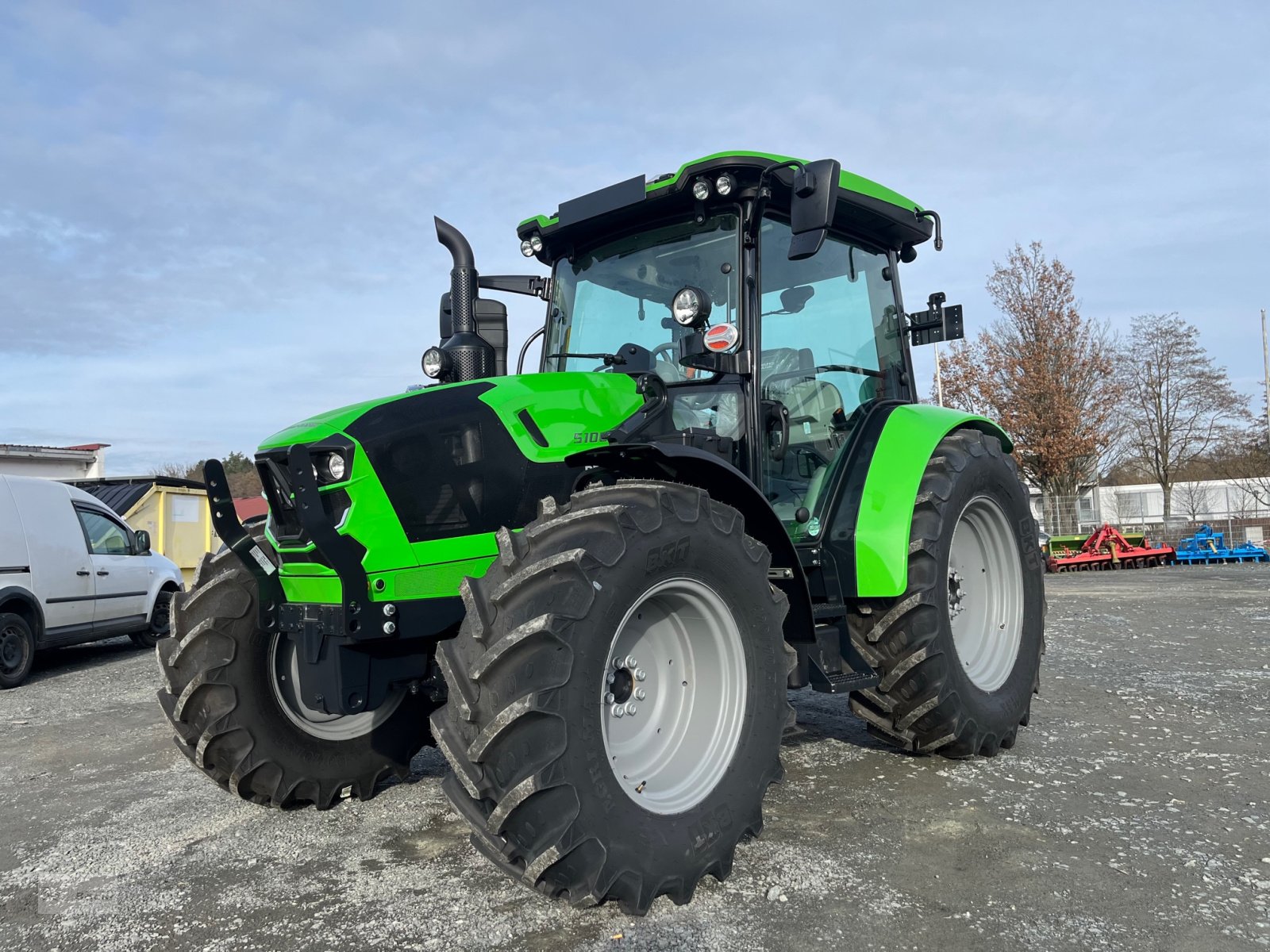 Traktor of the type Deutz-Fahr 5100 GS, Neumaschine in Erbendorf (Picture 4)