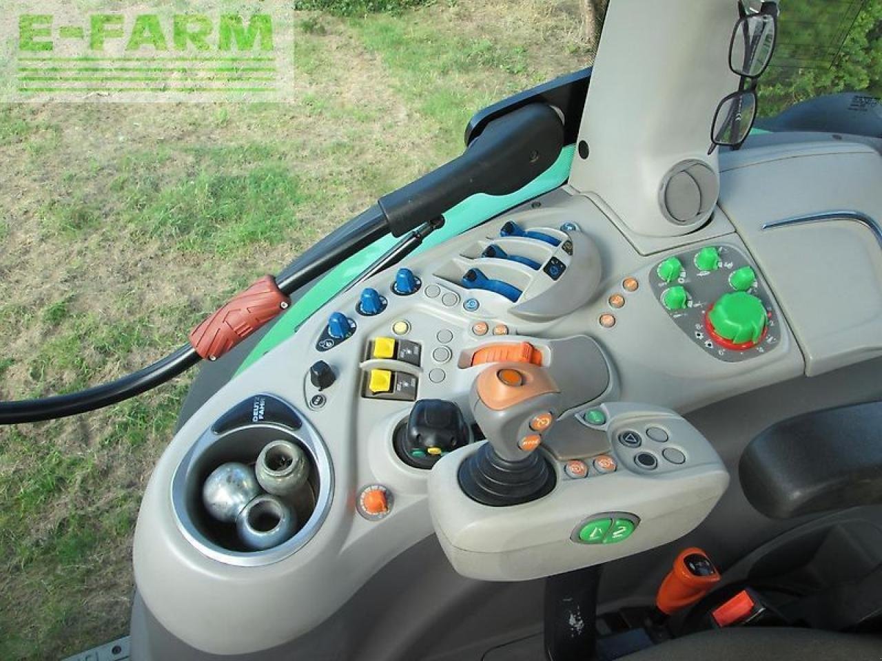 Traktor типа Deutz-Fahr 5100 ttv TTV, Gebrauchtmaschine в VELBERT (Фотография 10)