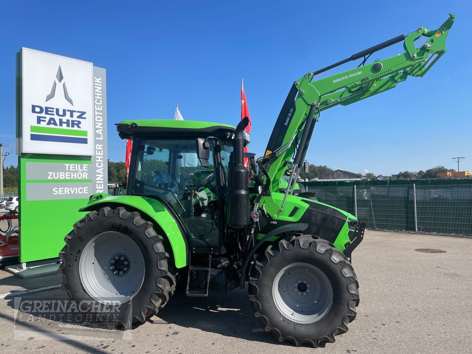 Traktor van het type Deutz-Fahr 5100, Neumaschine in Pfullendorf (Foto 3)