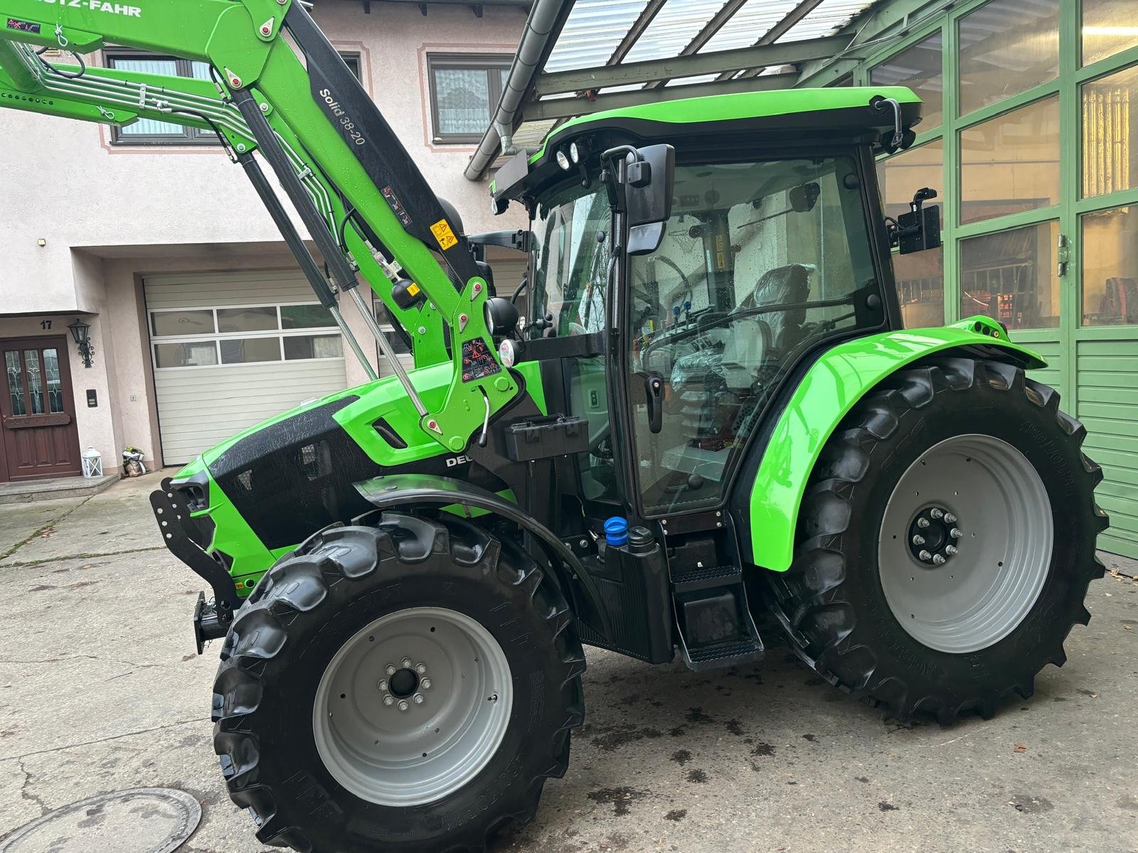 Traktor des Typs Deutz-Fahr 5100, Gebrauchtmaschine in Hagenbüchach (Bild 1)