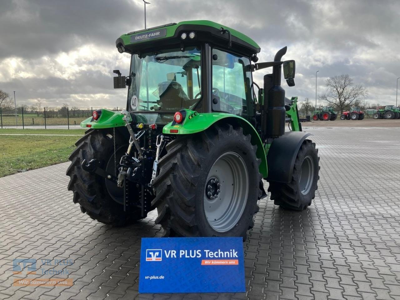 Traktor типа Deutz-Fahr 5100G MIT FRONTLADER, Gebrauchtmaschine в Osterburg (Фотография 7)