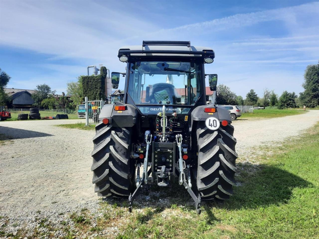 Traktor des Typs Deutz-Fahr 5105 D GS - Aktion Grünlandprofi!, Neumaschine in Unterdietfurt (Bild 5)