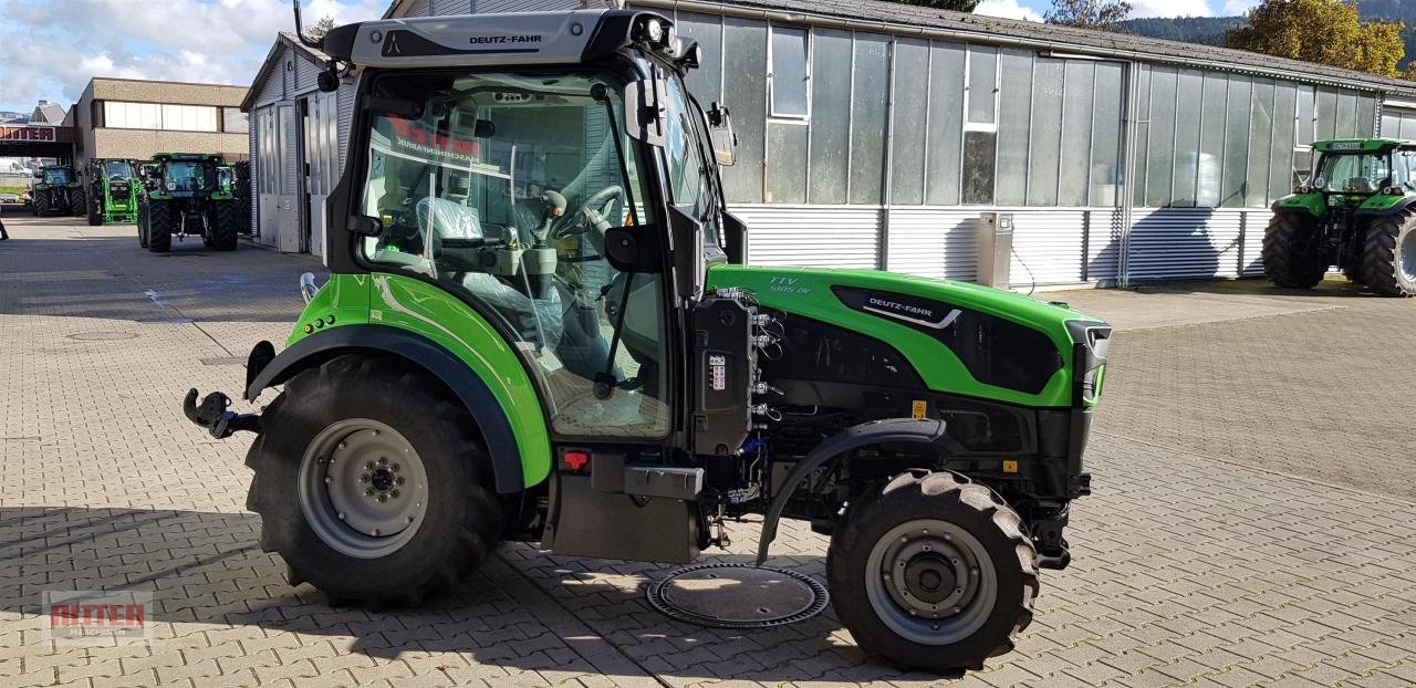 Traktor van het type Deutz-Fahr 5105 DV TTV, Neumaschine in Zell a. H. (Foto 7)