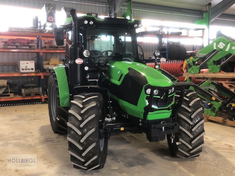 Traktor of the type Deutz-Fahr 5105 GS, Neumaschine in Hohenburg (Picture 1)