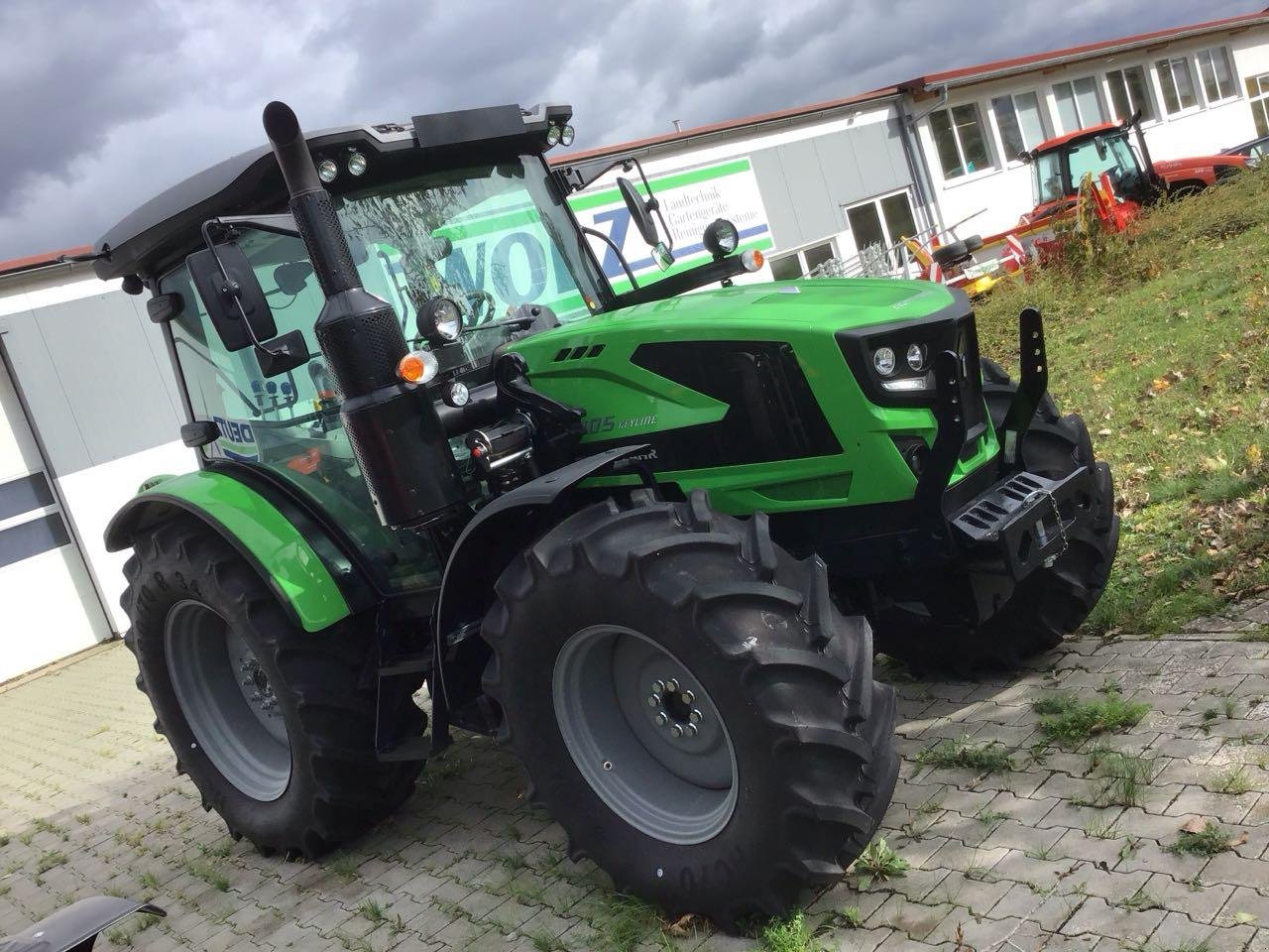 Traktor des Typs Deutz-Fahr 5105 Keyline GS, Neumaschine in Burgbernheim (Bild 1)