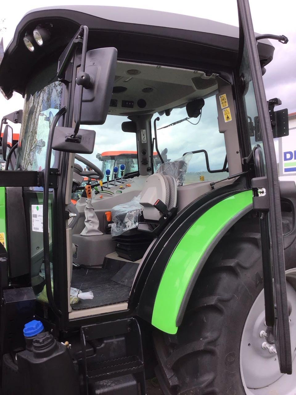 Traktor typu Deutz-Fahr 5105 Keyline GS, Neumaschine v Burgbernheim (Obrázek 10)