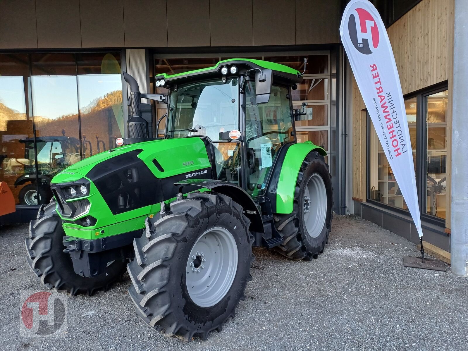 Traktor del tipo Deutz-Fahr 5105 Premium (20575), Neumaschine en St.Martin bei Lofer (Imagen 1)