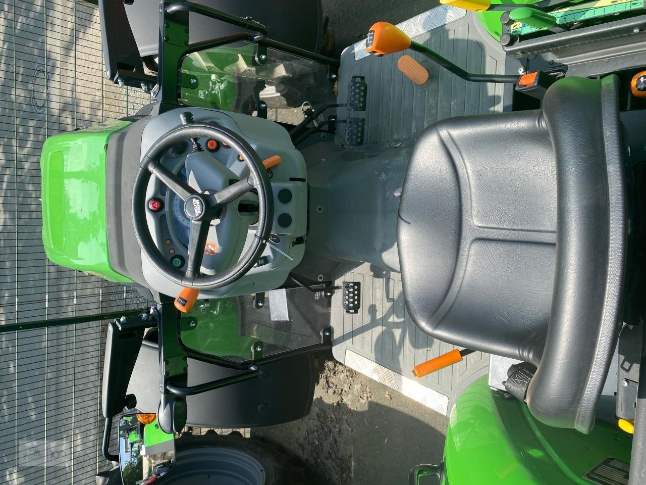 Traktor del tipo Deutz-Fahr 5105 TB GS, Neumaschine en Eslohe–Bremke (Imagen 4)