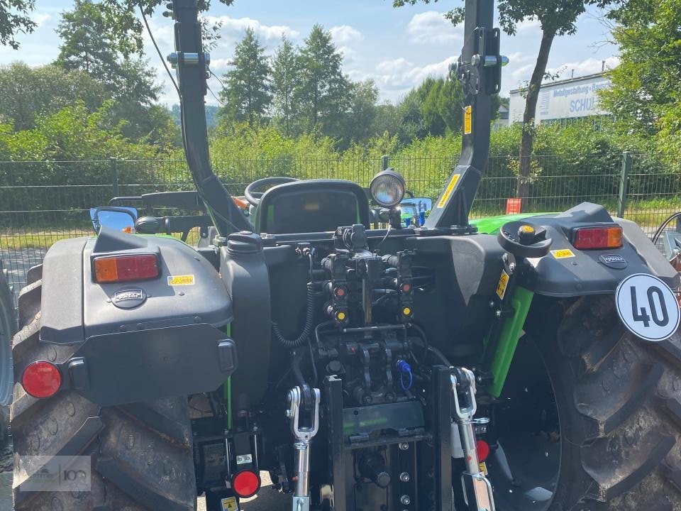 Traktor van het type Deutz-Fahr 5105 TB GS, Neumaschine in Eslohe–Bremke (Foto 3)