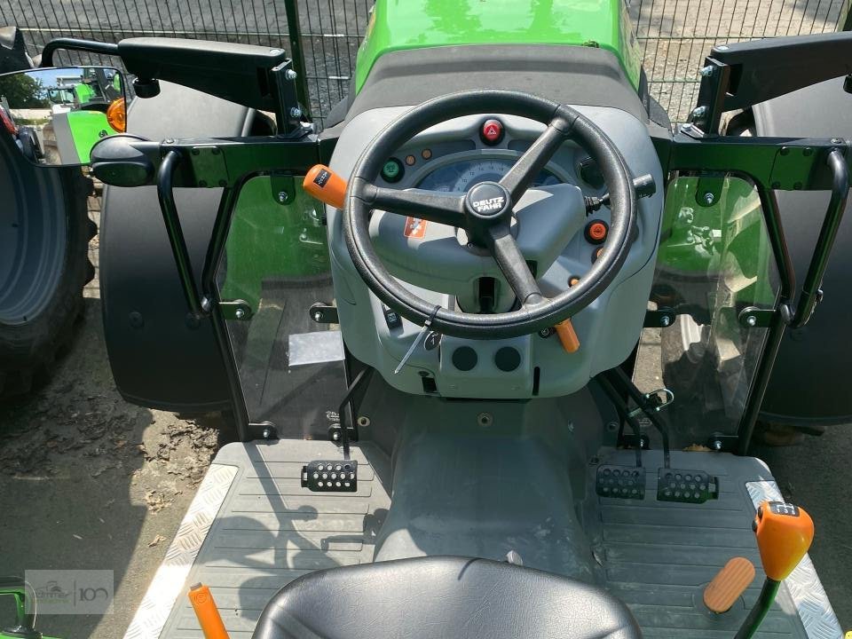 Traktor des Typs Deutz-Fahr 5105 TB GS, Neumaschine in Eslohe–Bremke (Bild 4)