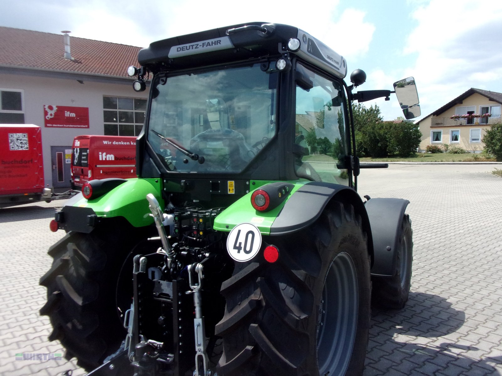 Traktor of the type Deutz-Fahr 5105 TTV "stufenloser Kompaktschlepper", Frontladeranbauteile, Gebrauchtmaschine in Buchdorf (Picture 12)