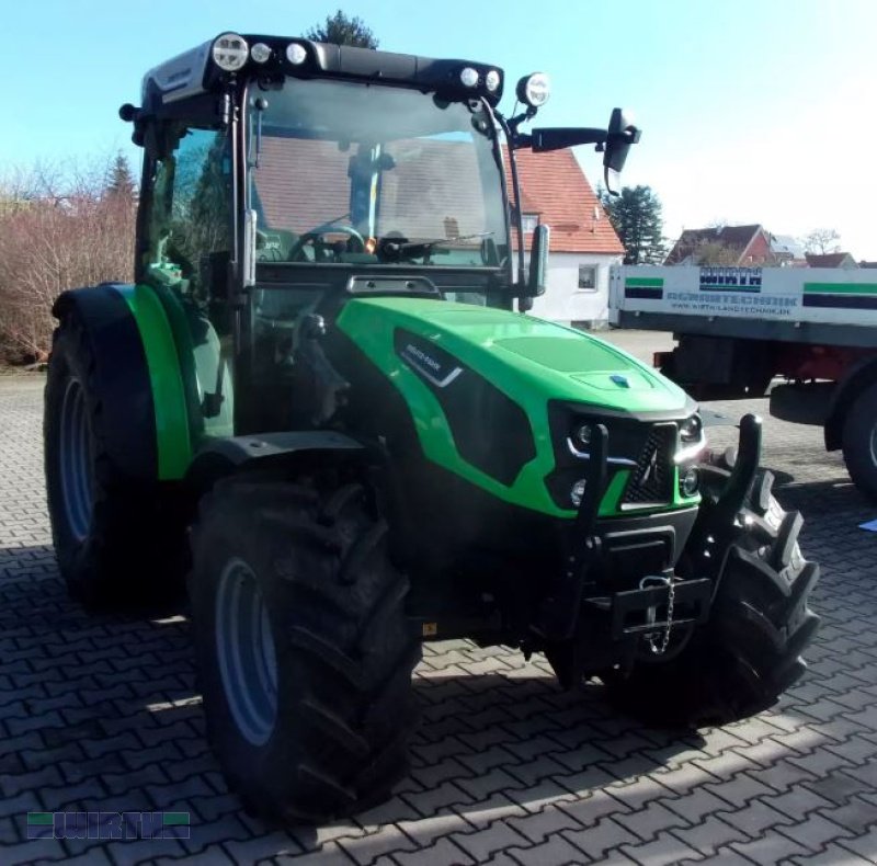 Traktor of the type Deutz-Fahr 5105 TTV stufenloser Kompaktschlepper, Neumaschine in Buchdorf (Picture 1)