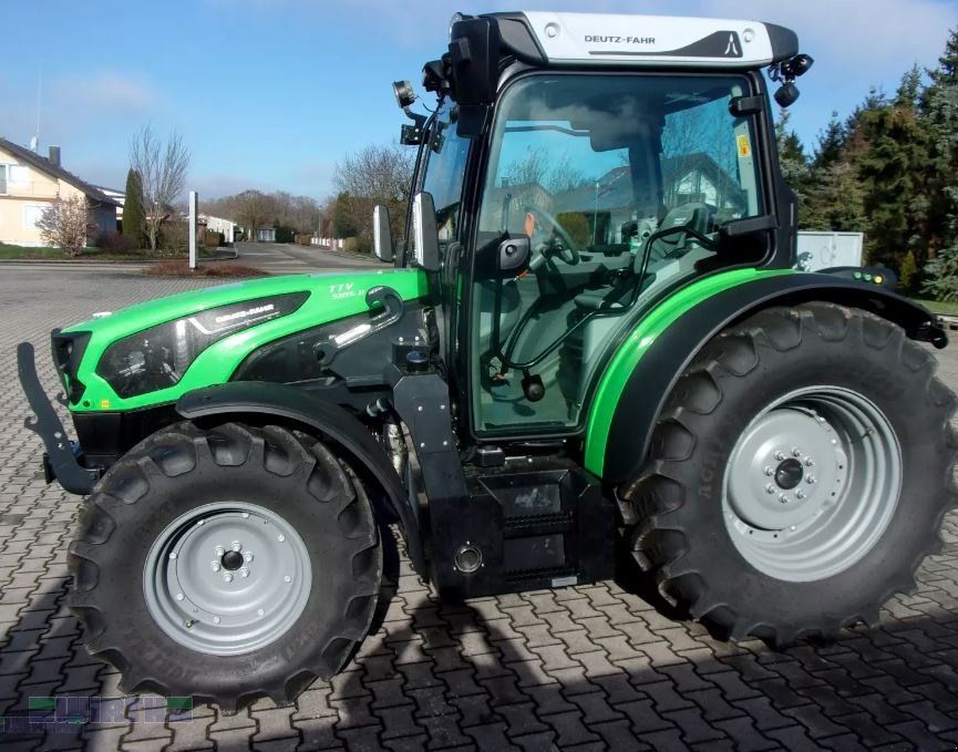 Traktor of the type Deutz-Fahr 5105 TTV stufenloser Kompaktschlepper, Neumaschine in Buchdorf (Picture 2)