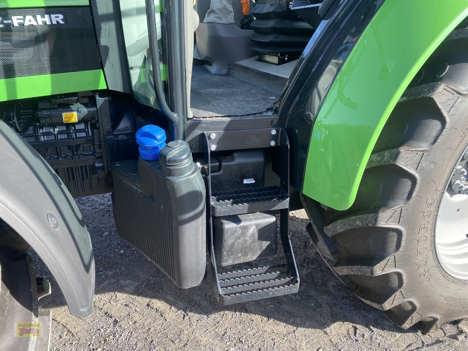 Traktor des Typs Deutz-Fahr 5105, Vorführmaschine in Kötschach (Bild 8)