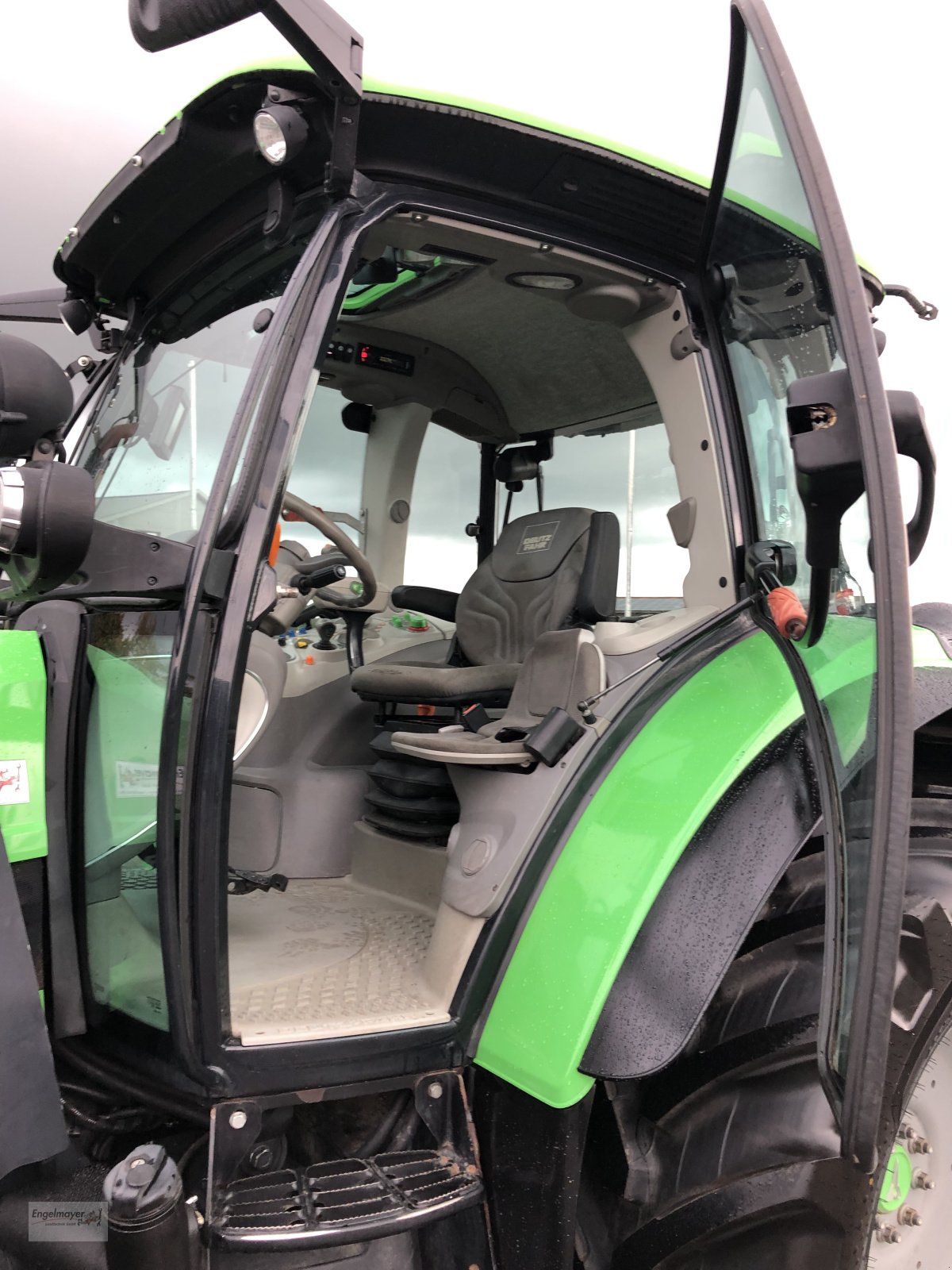 Traktor typu Deutz-Fahr 5110 TTV, Gebrauchtmaschine w Altusried-Kimratshofen (Zdjęcie 12)