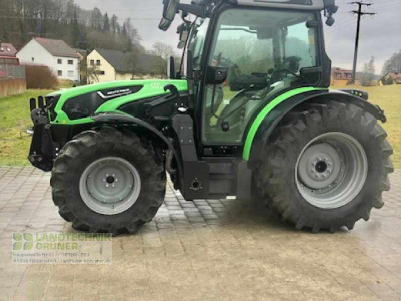 Traktor of the type Deutz-Fahr 5115 D TTV, Neumaschine in Hiltpoltstein