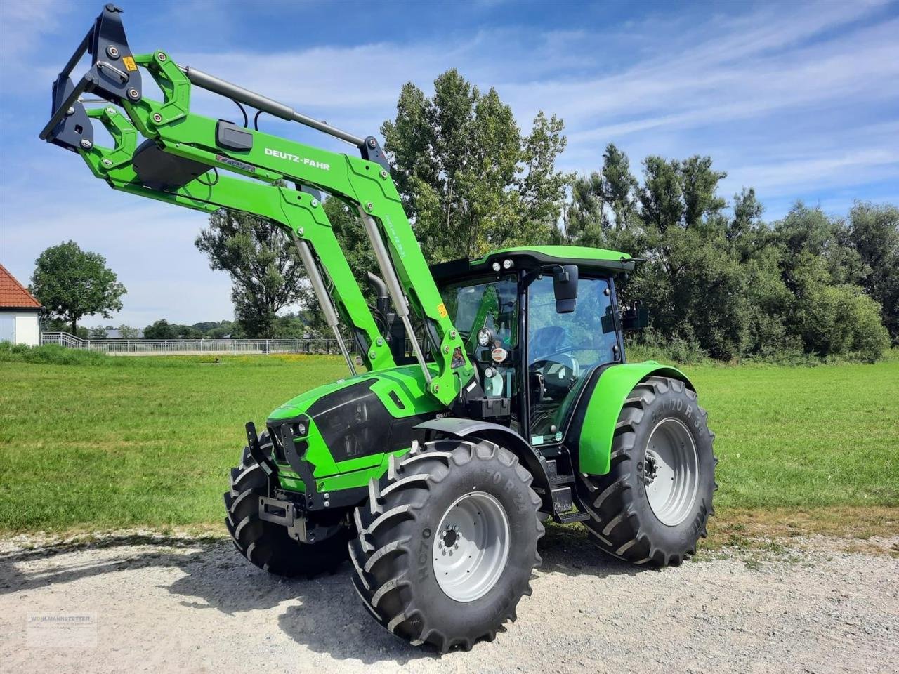 Traktor of the type Deutz-Fahr 5115 GS - AKTION FRONTLADER KOSTENLOS, Neumaschine in Unterdietfurt (Picture 1)