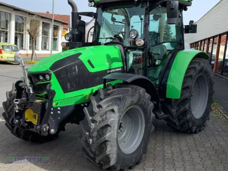 Traktor tipa Deutz-Fahr 5115 GS, Frontkraftheber/Frontzapfwelle, Lastschaltgetriebe und Druckluftanlage, Neumaschine u Buchdorf (Slika 1)