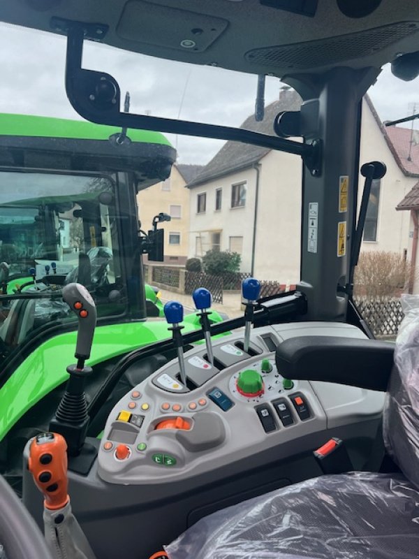 Traktor a típus Deutz-Fahr 5115 GS ***Frontladeraktion***, Neumaschine ekkor: Offenhausen (Kép 5)