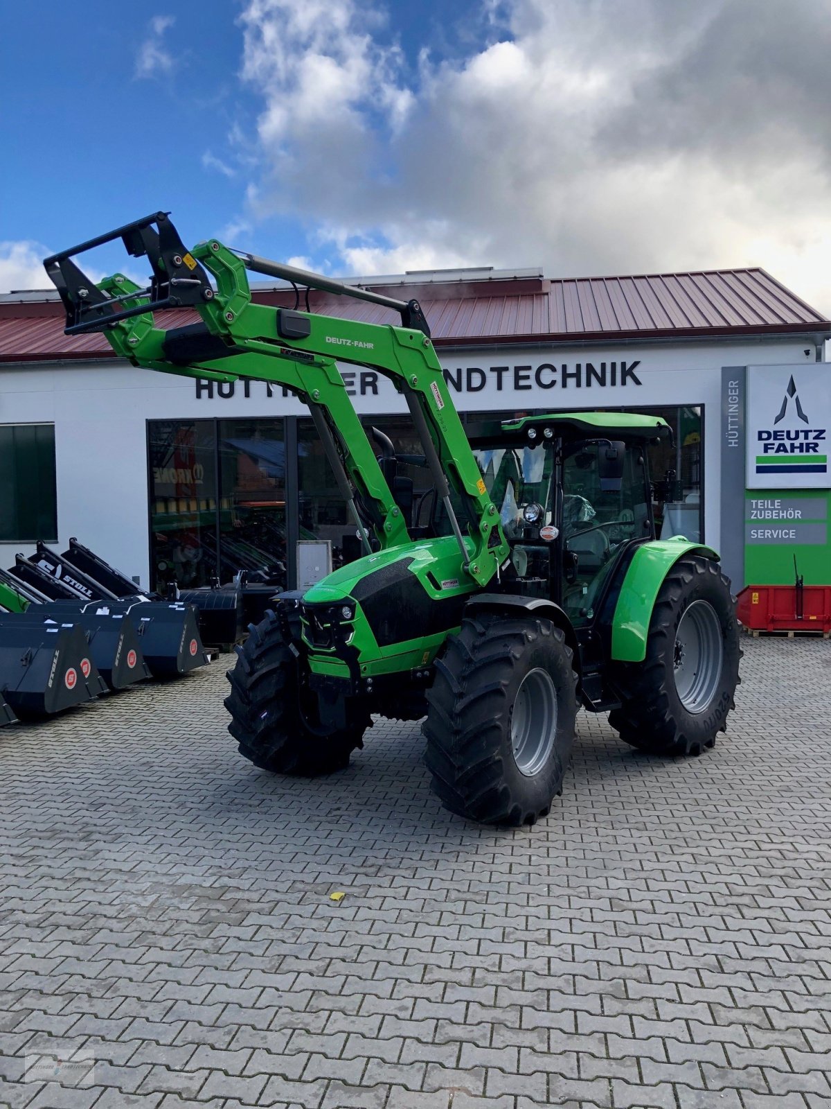 Traktor typu Deutz-Fahr 5115, Neumaschine v Treuchtlingen (Obrázok 1)