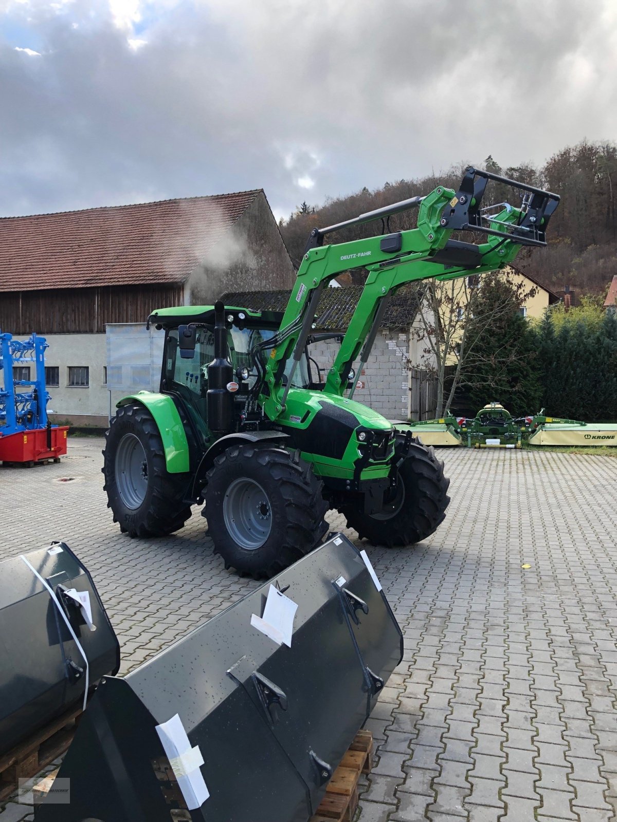 Traktor typu Deutz-Fahr 5115, Neumaschine v Treuchtlingen (Obrázok 2)