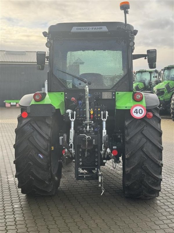 Traktor of the type Deutz-Fahr 5115D TTV, Gebrauchtmaschine in Brørup (Picture 7)