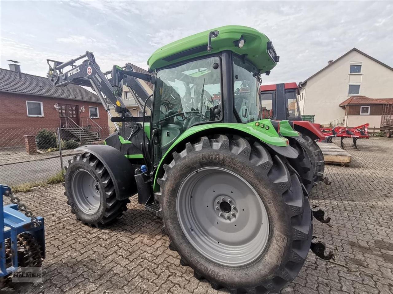 Traktor of the type Deutz-Fahr 5120 G, Gebrauchtmaschine in Moringen (Picture 2)