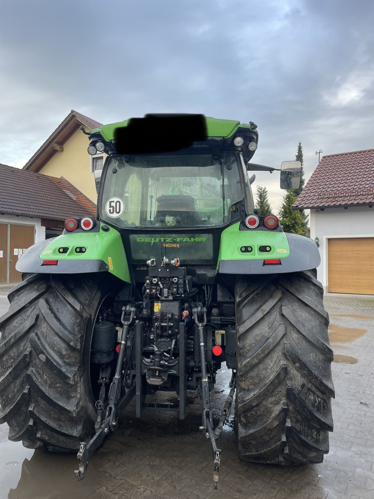 Traktor van het type Deutz-Fahr 5120 TTV, Gebrauchtmaschine in Oberding (Foto 1)