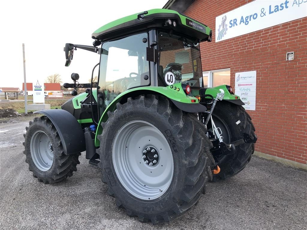 Traktor of the type Deutz-Fahr 5125 GS m/ fabriksmonteret Stoll FZ39-27 frontlæsser, Gebrauchtmaschine in Sindal (Picture 2)