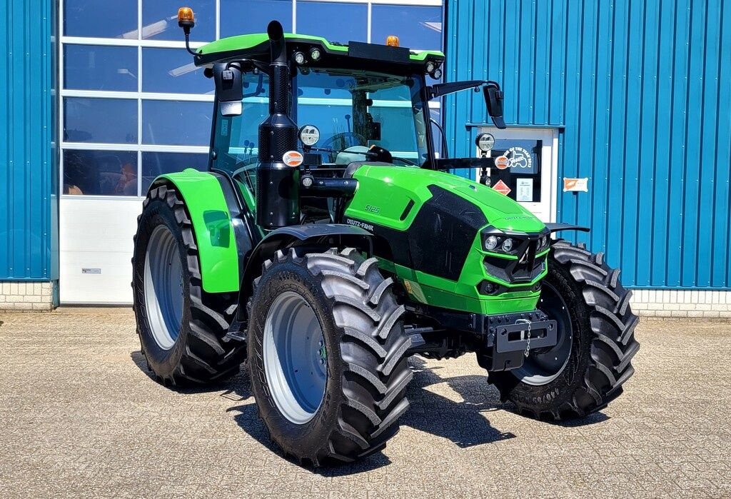 Traktor Türe ait Deutz-Fahr 5125 GS, Neumaschine içinde Druten (resim 2)