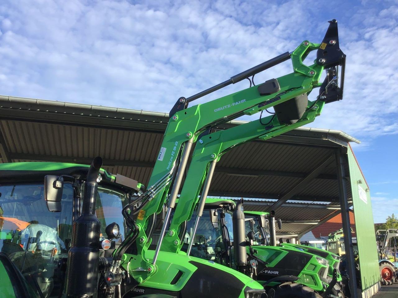 Traktor typu Deutz-Fahr 5125 GS, Neumaschine w Burgbernheim (Zdjęcie 3)