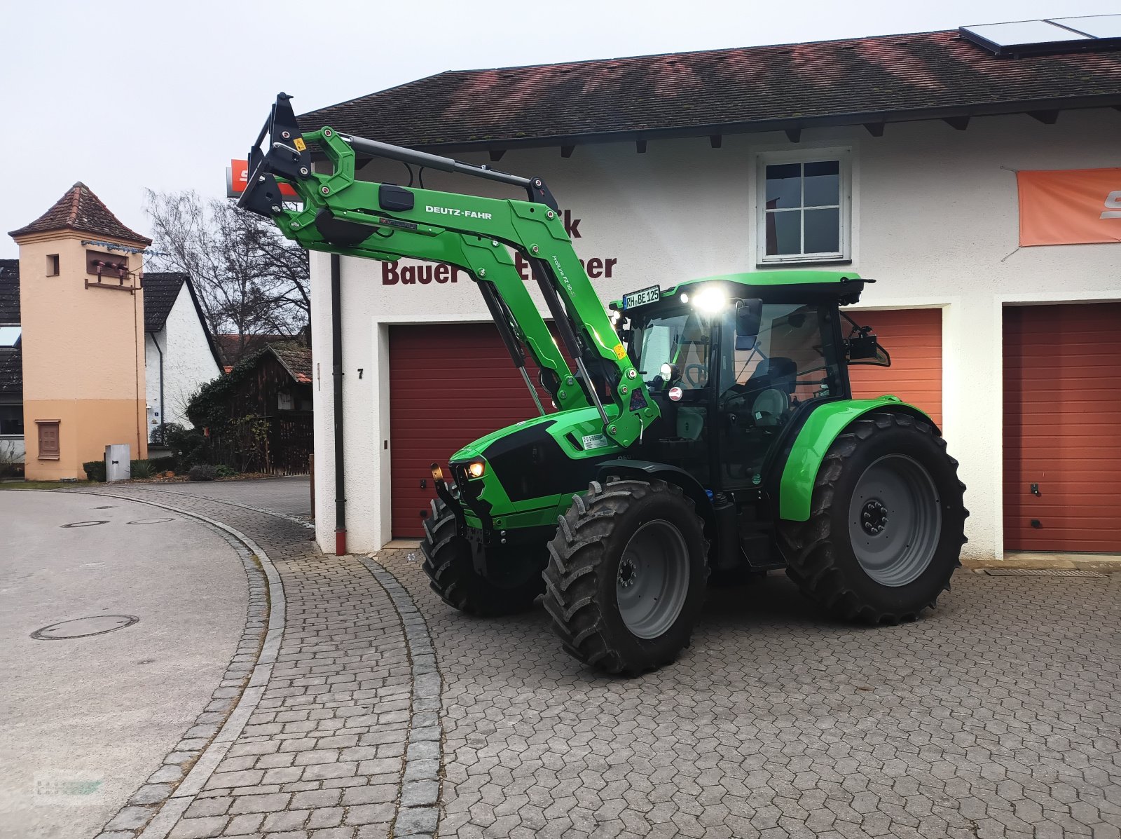 Traktor typu Deutz-Fahr 5125, Neumaschine w Abenberg (Zdjęcie 2)