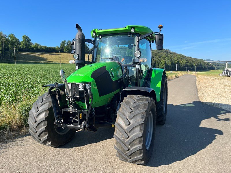 Traktor des Typs Deutz-Fahr 5125, Gebrauchtmaschine in Courtedoux (Bild 2)