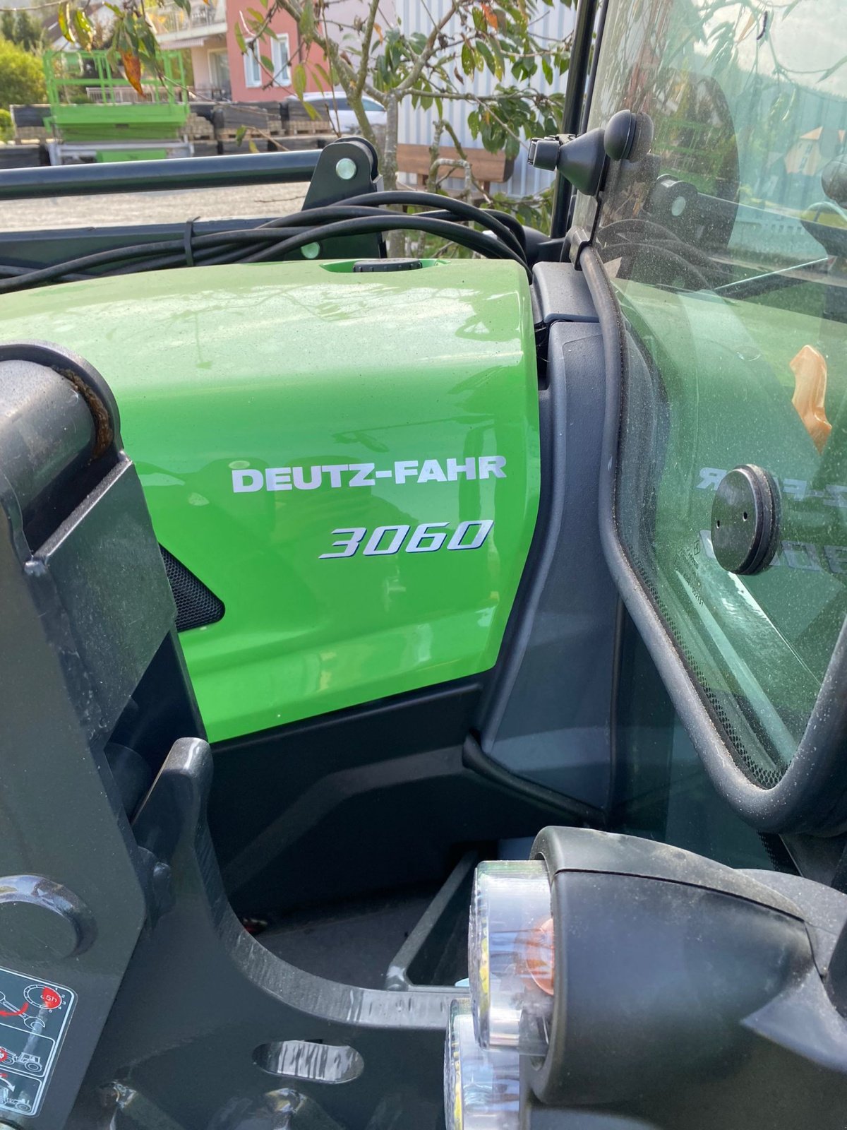 Traktor za tip Deutz-Fahr 6030, Gebrauchtmaschine u Mehlmeisel (Slika 4)