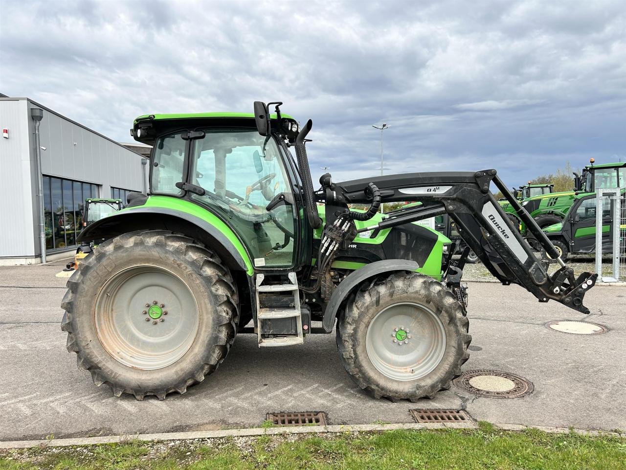 Traktor от тип Deutz-Fahr 6110 P, Gebrauchtmaschine в Zweibrücken (Снимка 5)