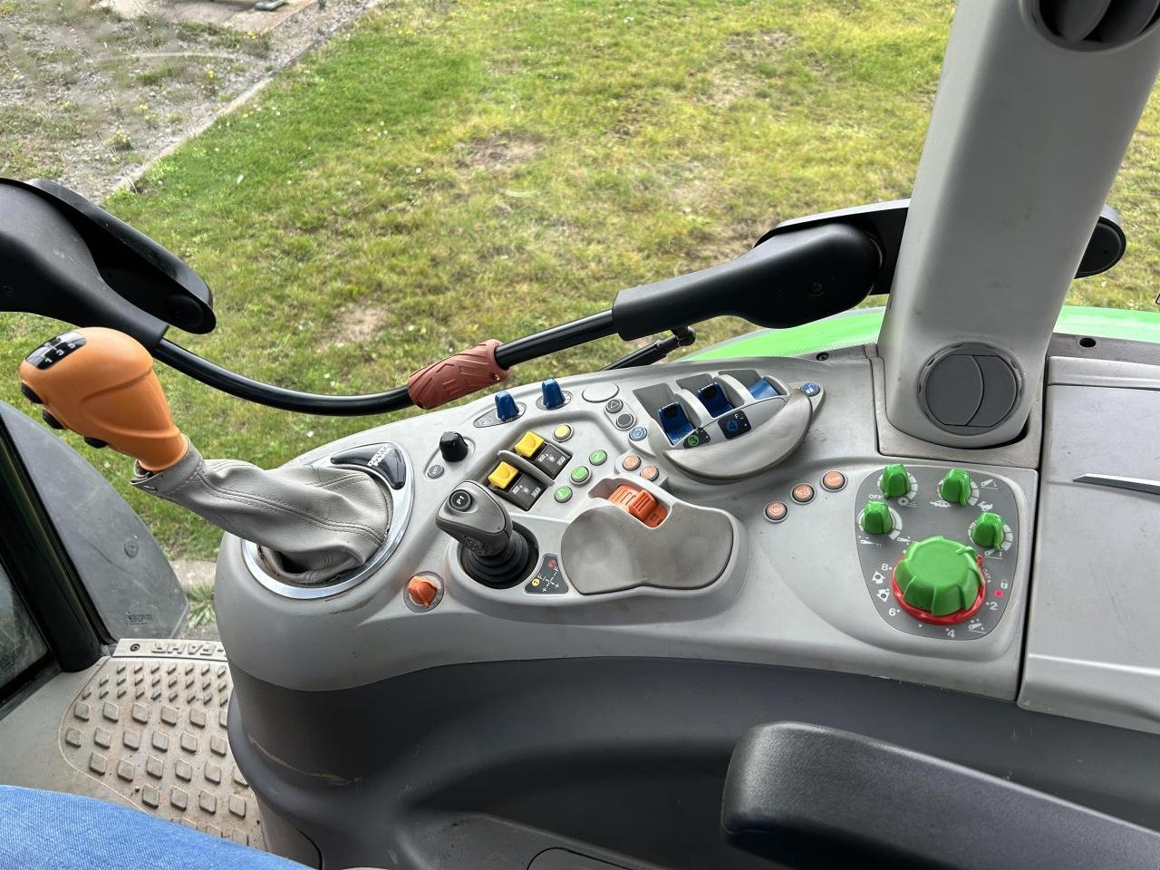 Traktor du type Deutz-Fahr 6110 P, Gebrauchtmaschine en Zweibrücken (Photo 9)