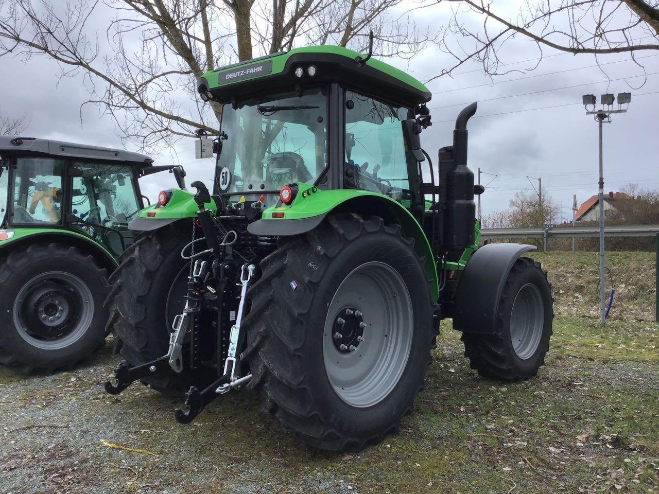 Traktor van het type Deutz-Fahr 6115 C TTV STAGE V, Neumaschine in Burgbernheim (Foto 10)