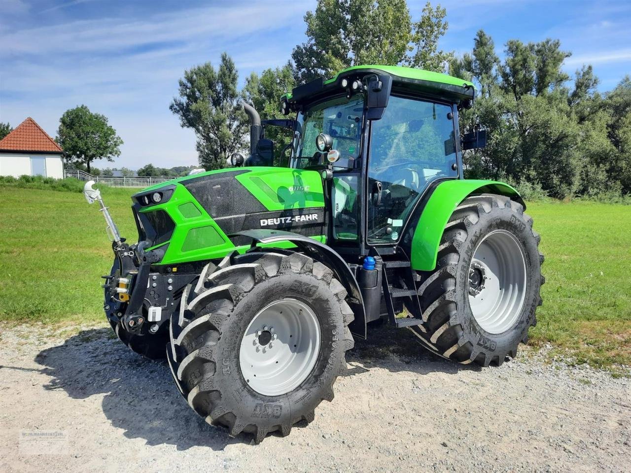 Traktor tip Deutz-Fahr 6115 C TTV - Vorführmaschine, Neumaschine in Unterdietfurt (Poză 1)