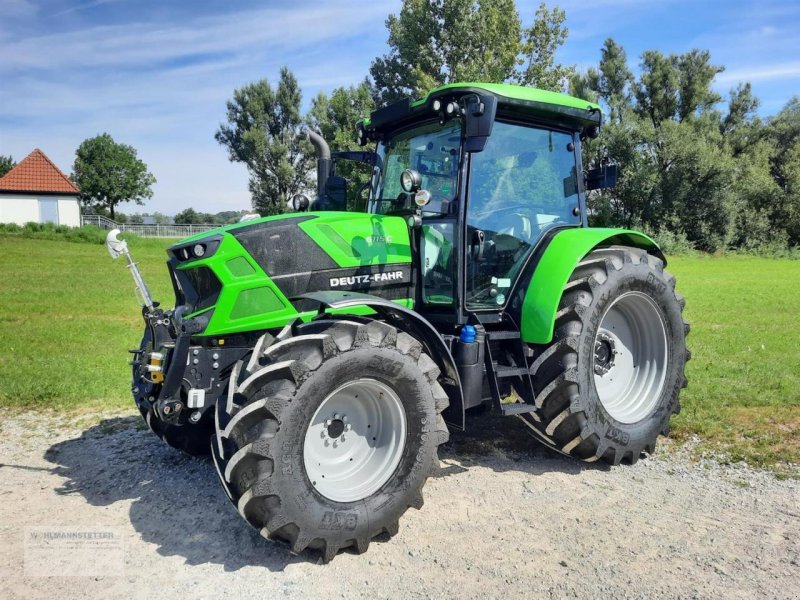 Traktor of the type Deutz-Fahr 6115 C TTV - Vorführmaschine, Neumaschine in Unterdietfurt