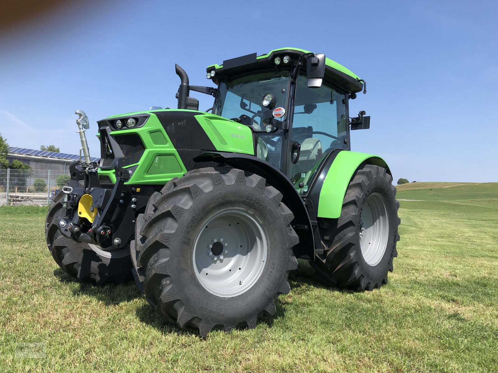 Traktor типа Deutz-Fahr 6115 C, Neumaschine в Altusried-Kimratshofen (Фотография 1)