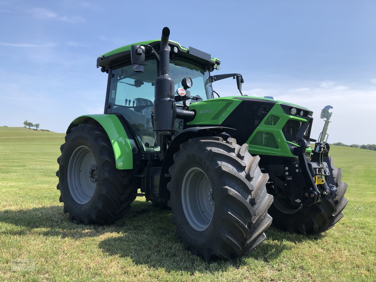 Traktor типа Deutz-Fahr 6115 C, Neumaschine в Altusried-Kimratshofen (Фотография 3)